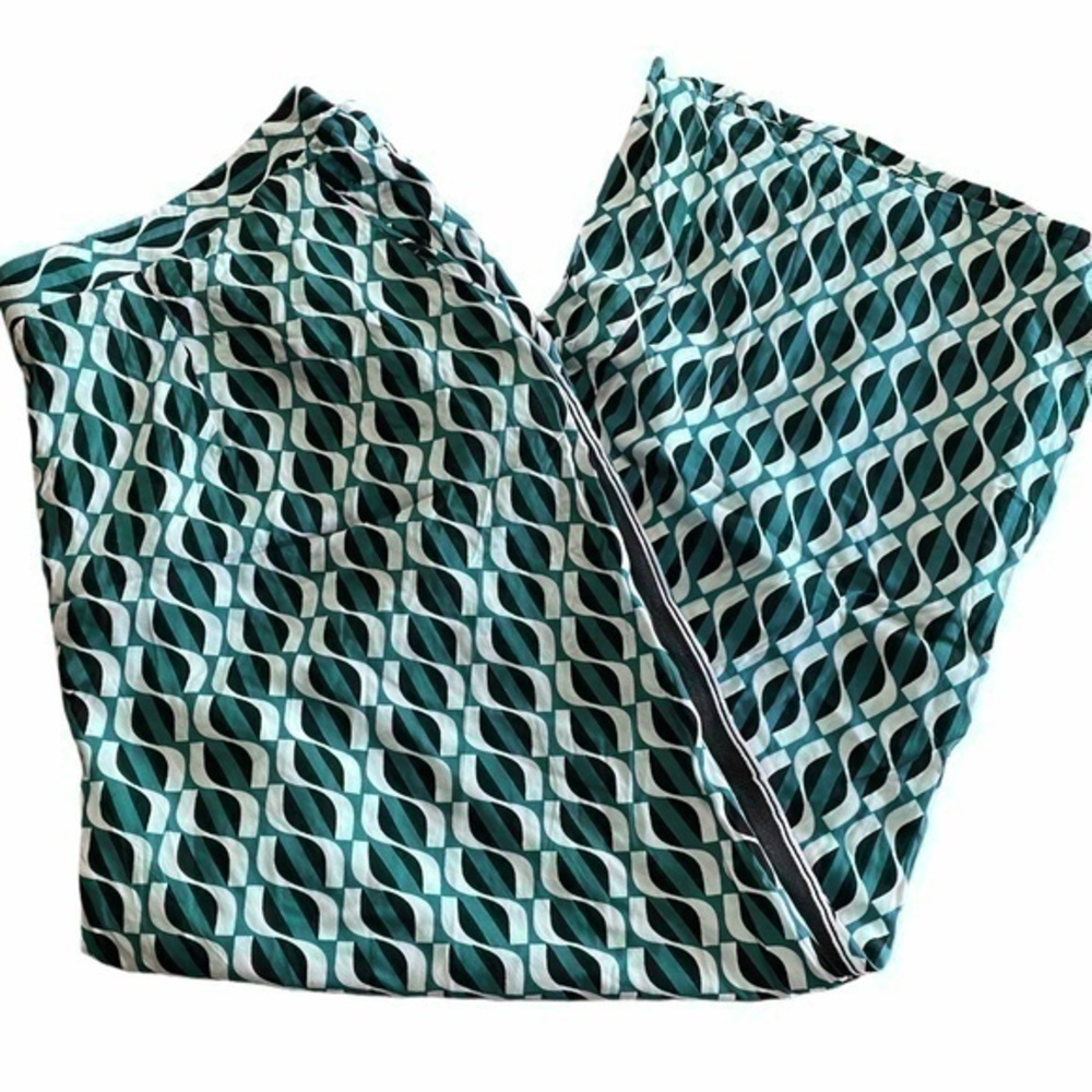 Lili Sport Geometric Print Wide Leg Pants NWT